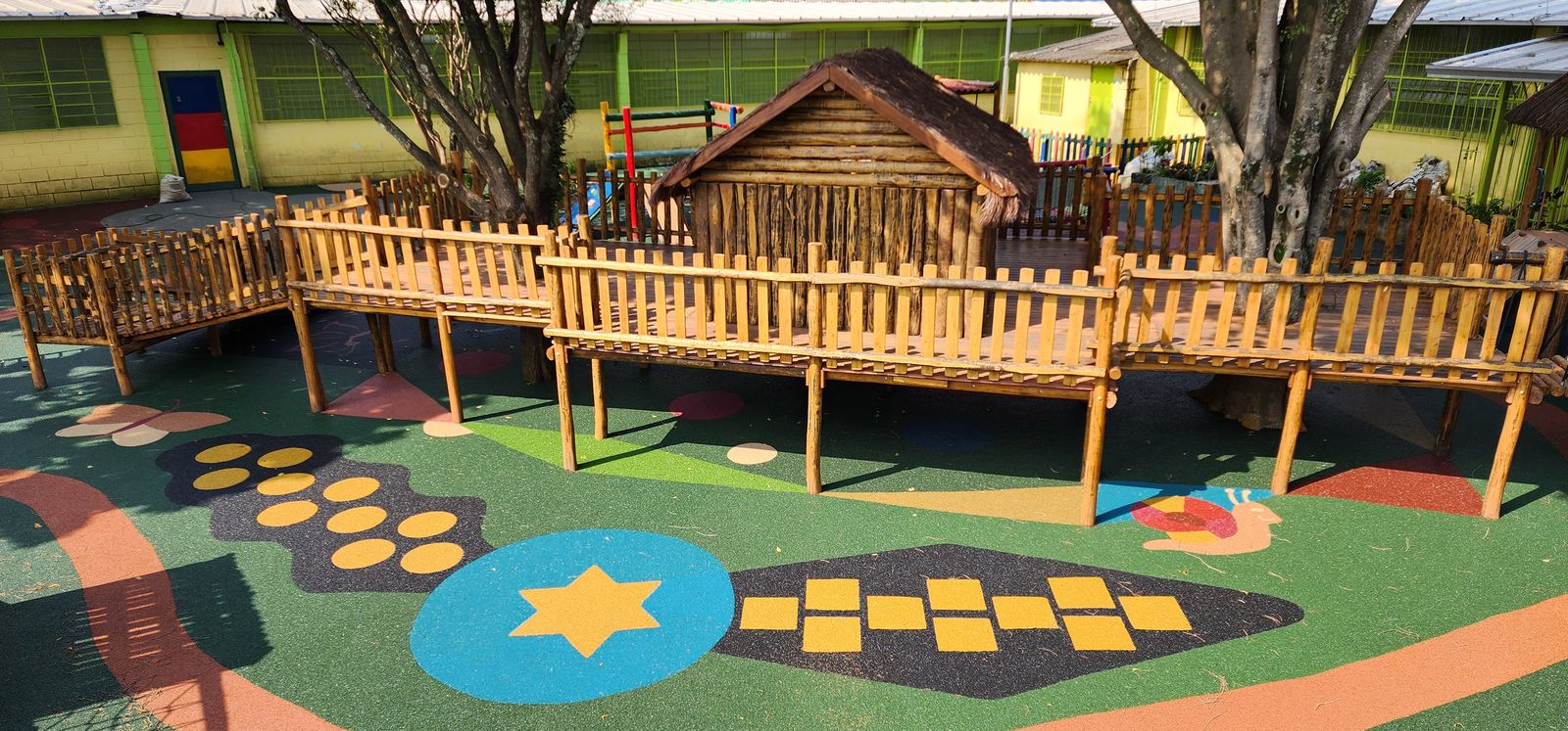 Piso monolítico emborrachado contínuo sem emendas